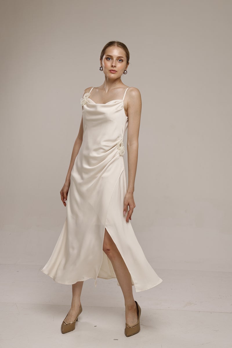 Boonne Fashions فستان ميدي ساتان بأشرطة سباغيتي للنساء - Image 5